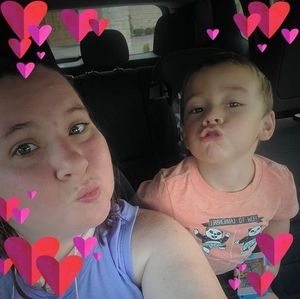 Meet your Posher, April